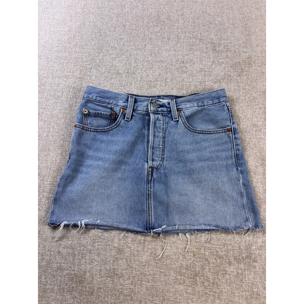 Levis Icon Skirt Womens 27 Light Wash Denim Mini Raw Hem A4694-0024 Blue